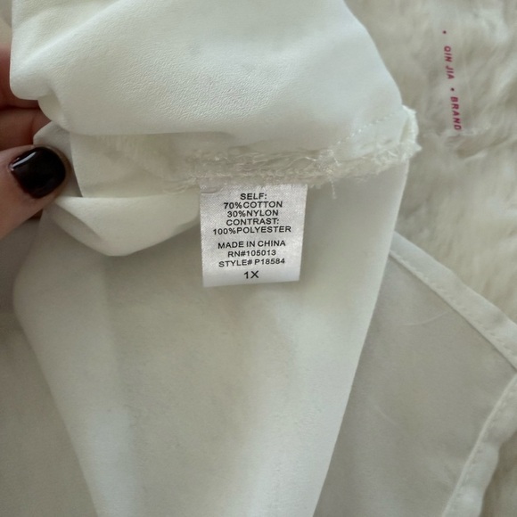 ANDREE BY UNIT White Lace Blouse, 1X - Picture 13 of 13